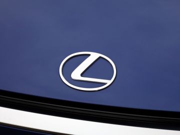 Lexus LBX